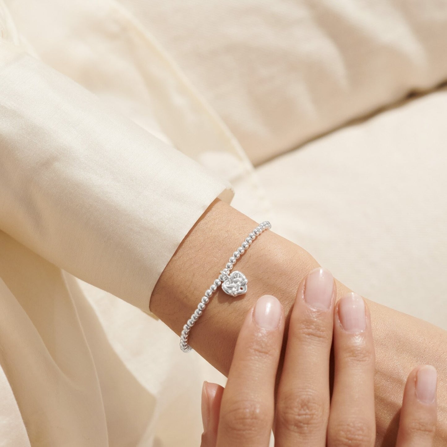 Joma Silver Beaded Bracelet A Little FRIENDSHIP IS A KNOT THAT CANNOT BE UNTIED